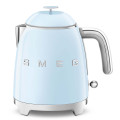 mini_bollitore_azzurro_lucido_smeg