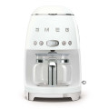macchina_caffè_con_filtro_bianco_lucido_smeg