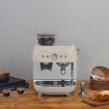 macchina caffe con macinacaffe panna lucido composizione