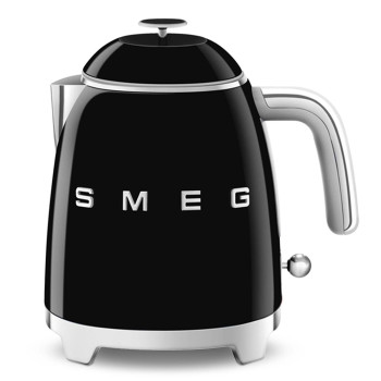 mini_bollitore_nero_lucido_smeg