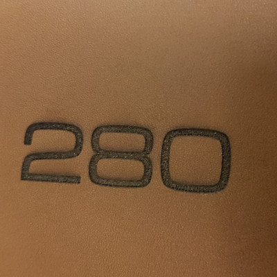 portascheda-hotel-pelle-marrone-personalizzata