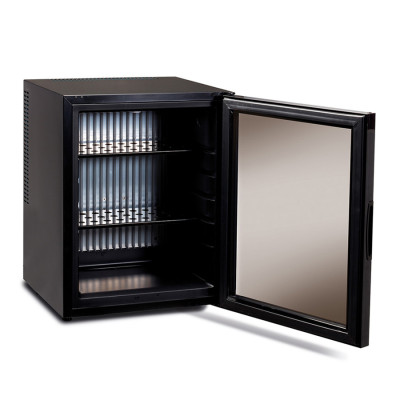 minibar hotel silenzioso vuoto