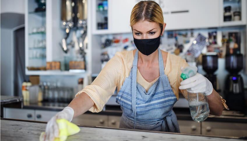 DETERGENTI PROFESSIONALI PER LO SPORCO DI PUB E BAR