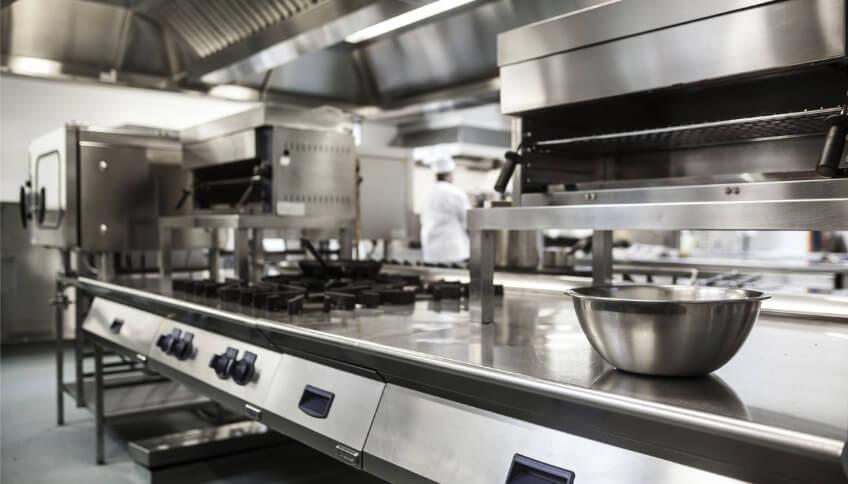 DETERGENTI PROFESSIONALI PER LA PULIZIA DELLE CUCINE 