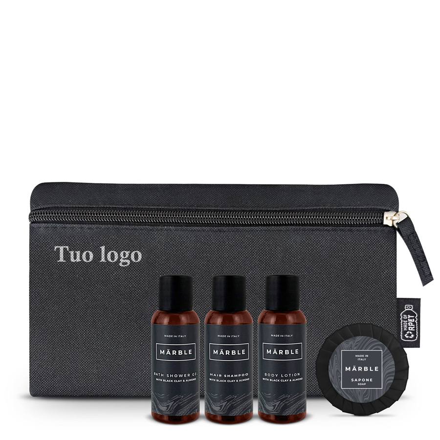 pochette cotone ecologico con kit accoglienza cosmetici hotel